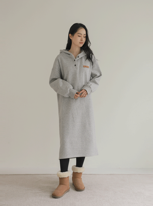 テラスフードワンピース D7843