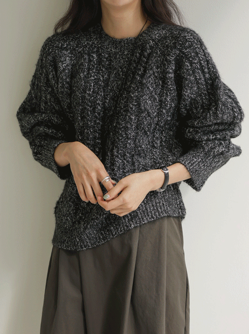 ブラノクルーラーニットK4130