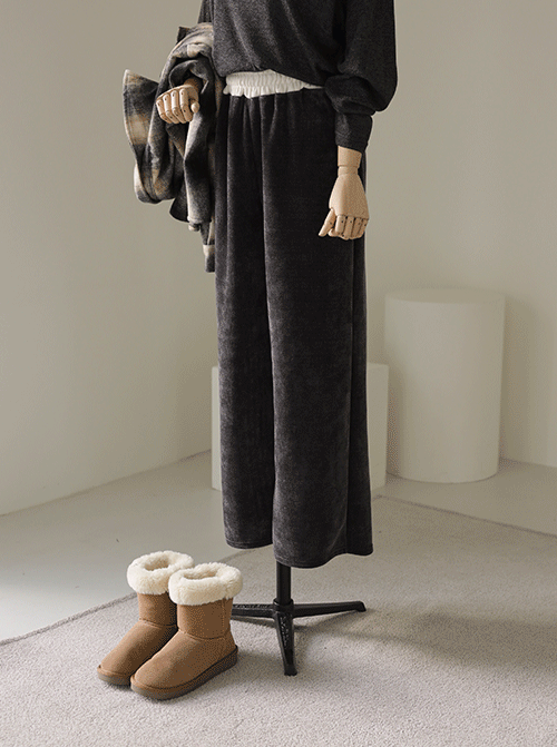 ジュマレ余裕ストレートパンツP7197