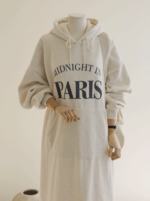 ヴィルネフードワンピース D7798