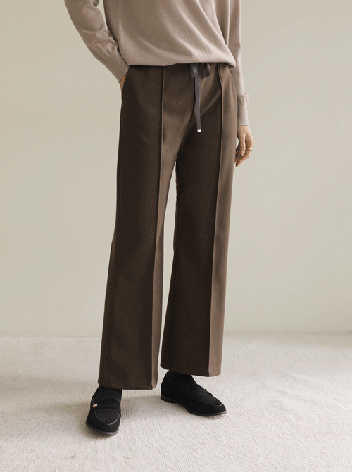 スベルトブーツカットパンツP7223