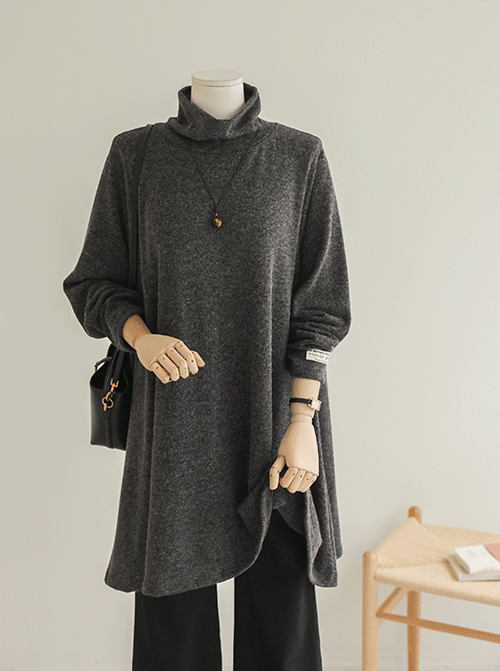 キリアンタートルネックロングTシャツ T11290