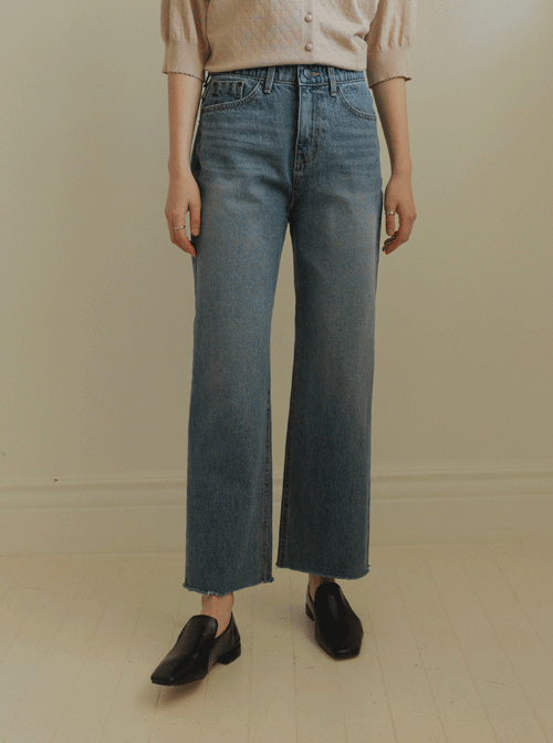 メガド余裕ストレートパンツ P7322