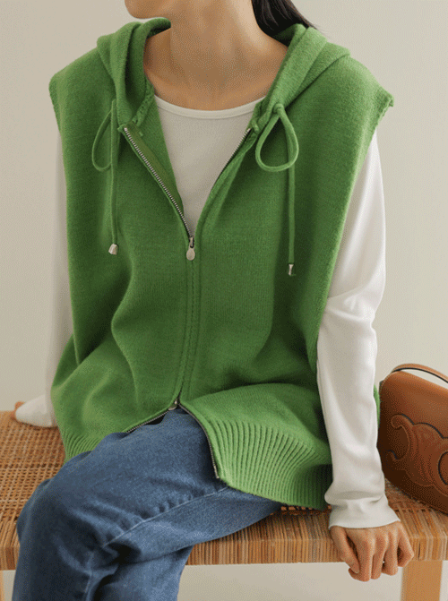 フォードビンフードニットベスト U6265